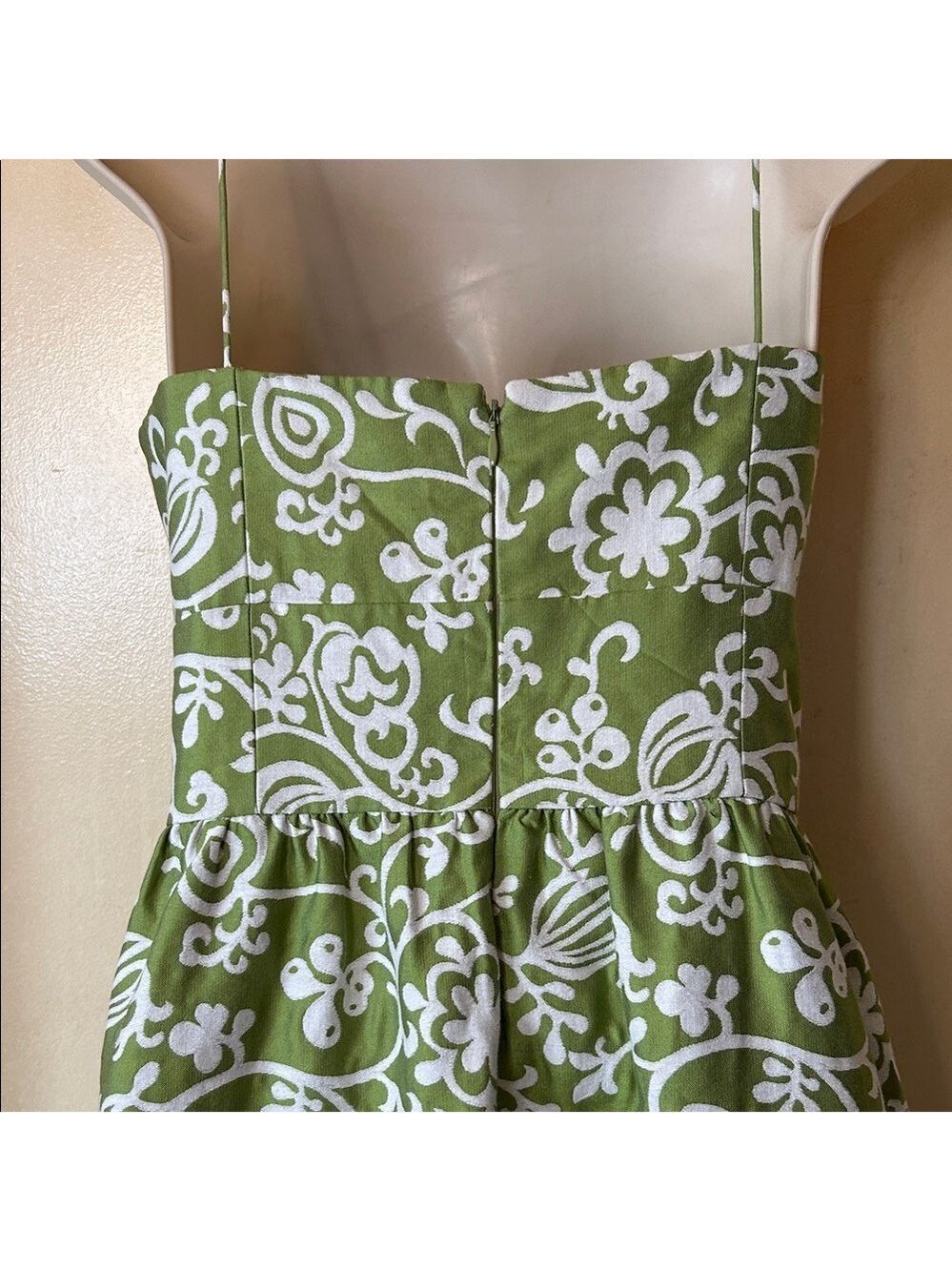 Ann Taylor Green and White Silk Floral Mini Dress size 8 - Picture 7 of 11